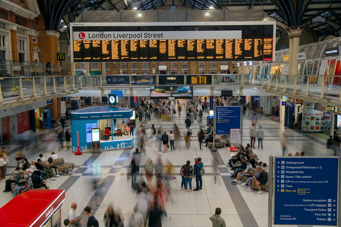 London Liverpool Street - Long Exposure Crowd Under the Departure Boards