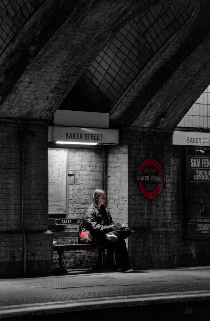 Baker Street Underground Station - Selective Colour London Roundel on Baker Street Metropolitan Line Platform
